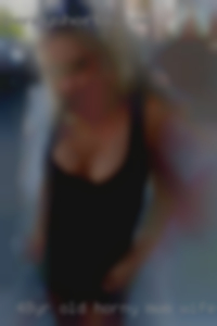 48yr old horny MWM wife looking for fun.