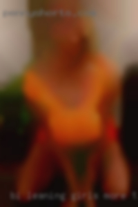 Bi leaning girls more toward men lately.