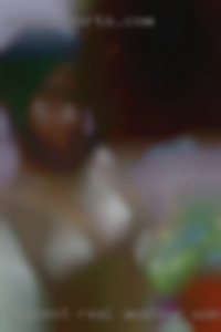 Honest real amateur woman WHO HAS his shit together.